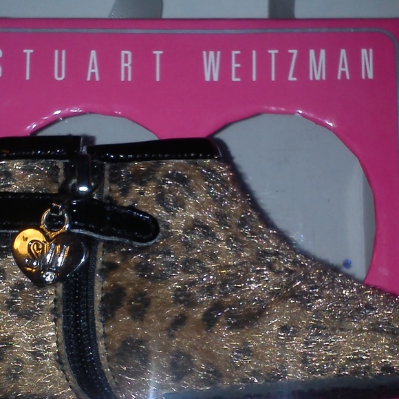 Stuart Weitzman - Picture 2 of 3